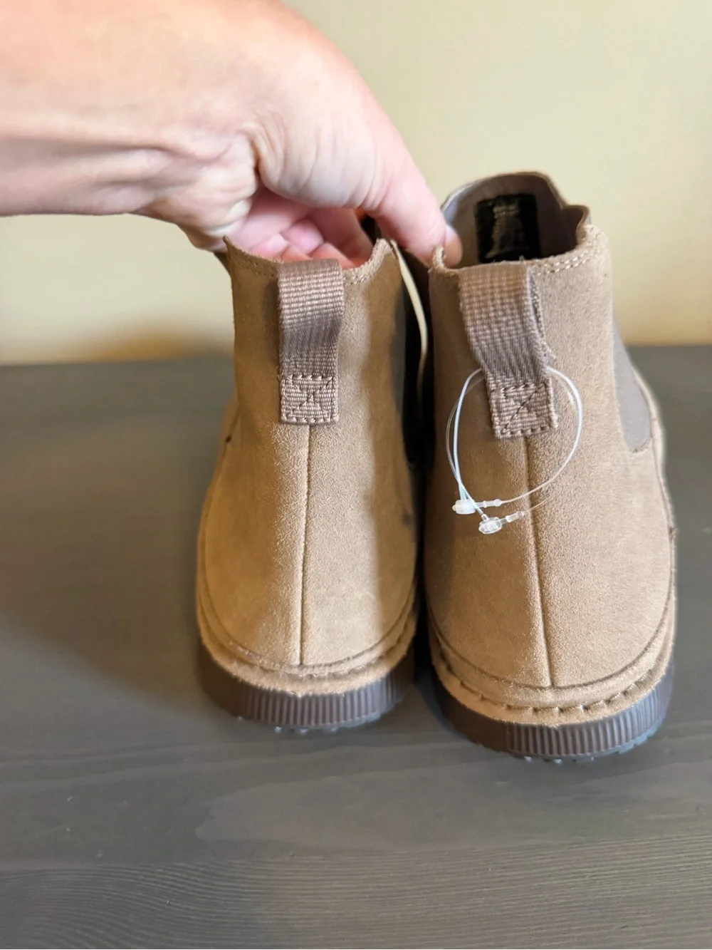 Chaco Paonia Men's Suede Chelsea Boots NEW